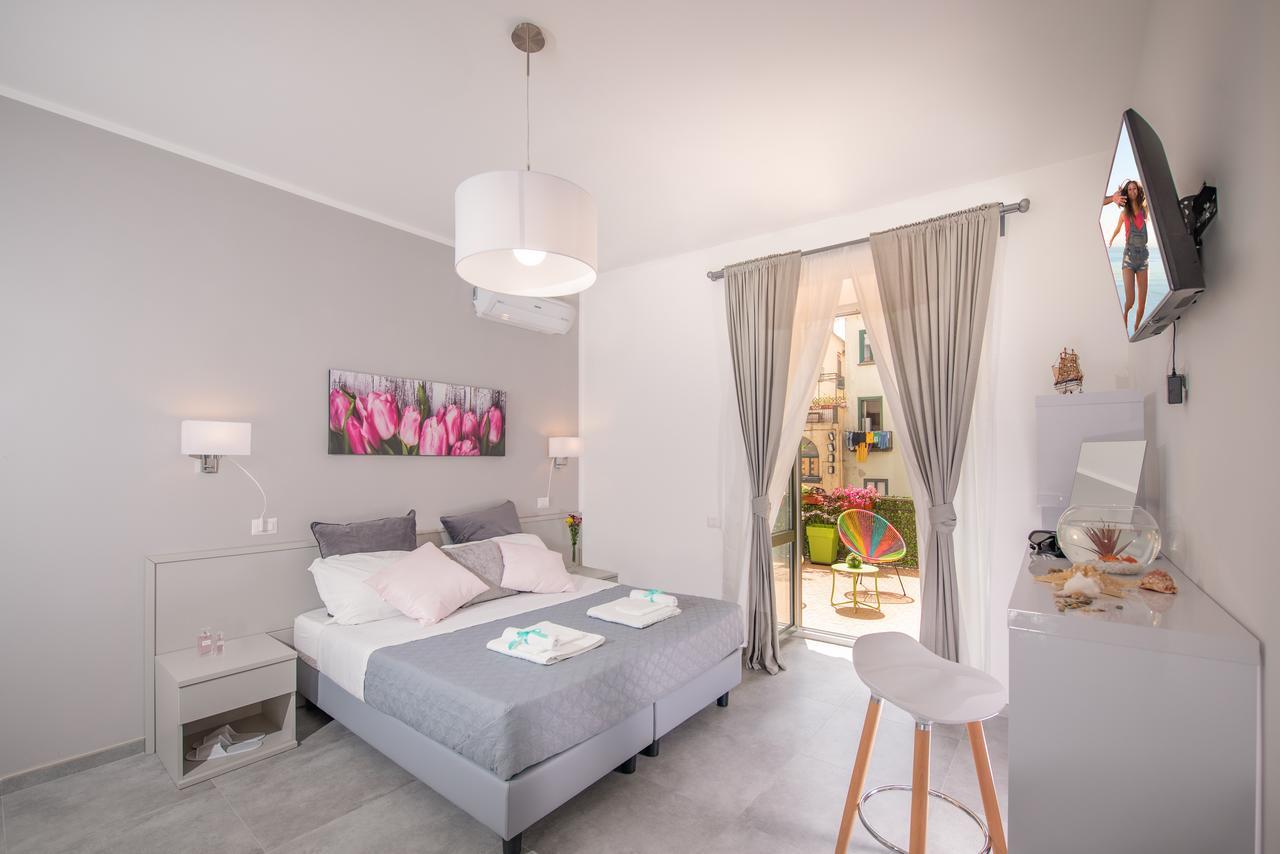 Bed and Breakfast Roof Garden Salerno Exteriér fotografie